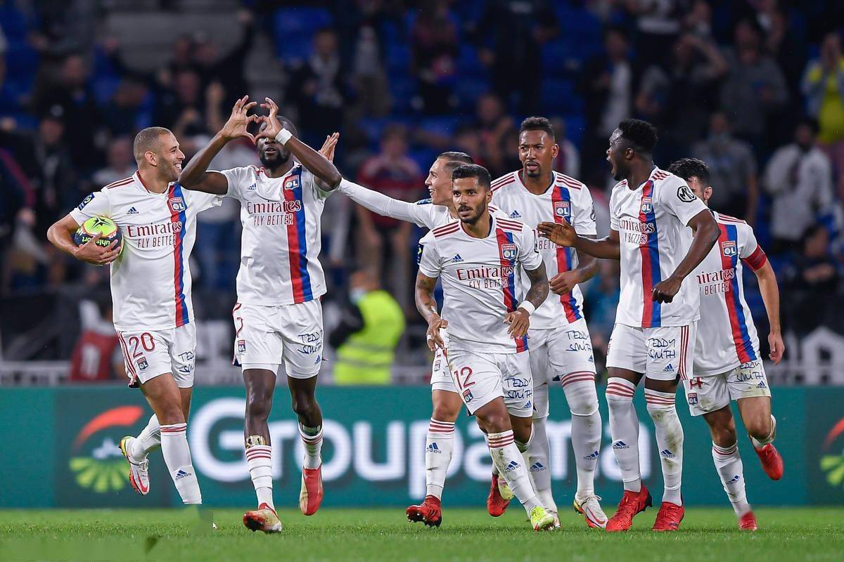 关于赛后突围战来临,里昂围绕法国杯完成体检,质疑声仍在,轮换策略成焦点的信息 关于赛后突围战来临,里昂围绕法国杯完成体检,质疑声仍在,轮换策略成焦点的信息